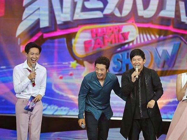 放弃歌手大赛的黄格选,歌曲在央视播出引广泛回响,情歌是其本色
