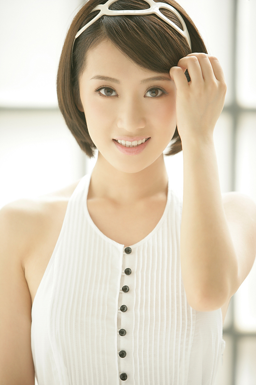 李念真的是娱乐圈一股清流,当年出演《蜗居》中海藻一角而爆红,进入事