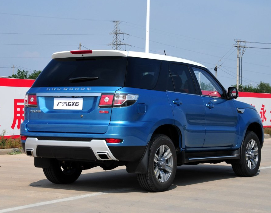 广汽吉奥gx62015款 2.4l旗舰版,有颜任性的一款车,精美且干练