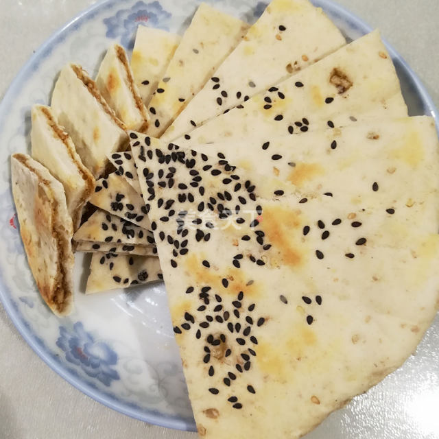 芝麻核桃馍,酥脆鲜甜好味道,吃一次就忘不了