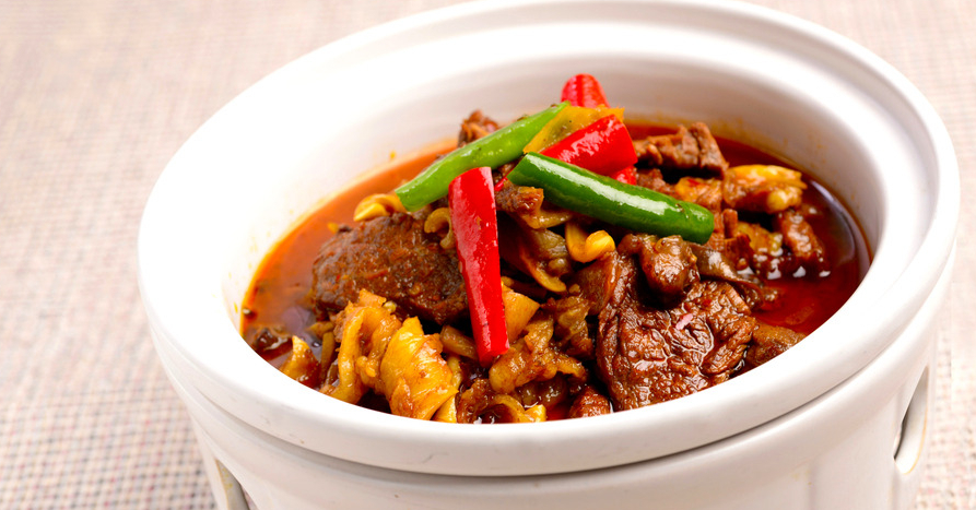 四川省传统特色名菜红烧牛腩,肉质肥嫩,营养价值高