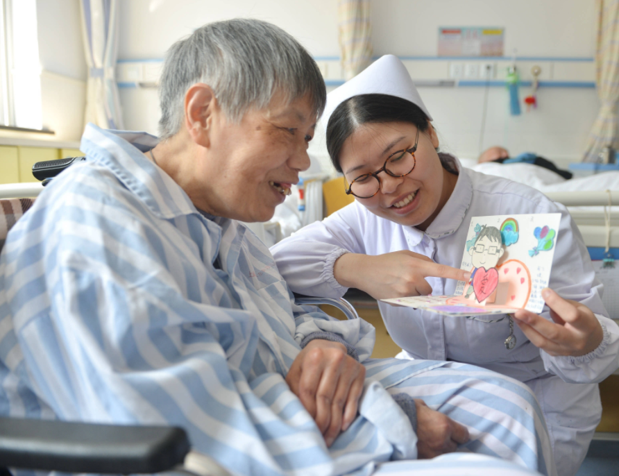 医生为什么不愿意娶护士?男医生一语道出原因,网友:太现实了