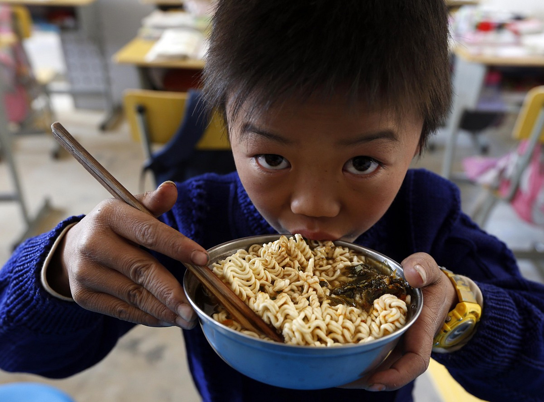 "  以小孩子的阅历和心智不成熟,能提出这样的问题可以理解