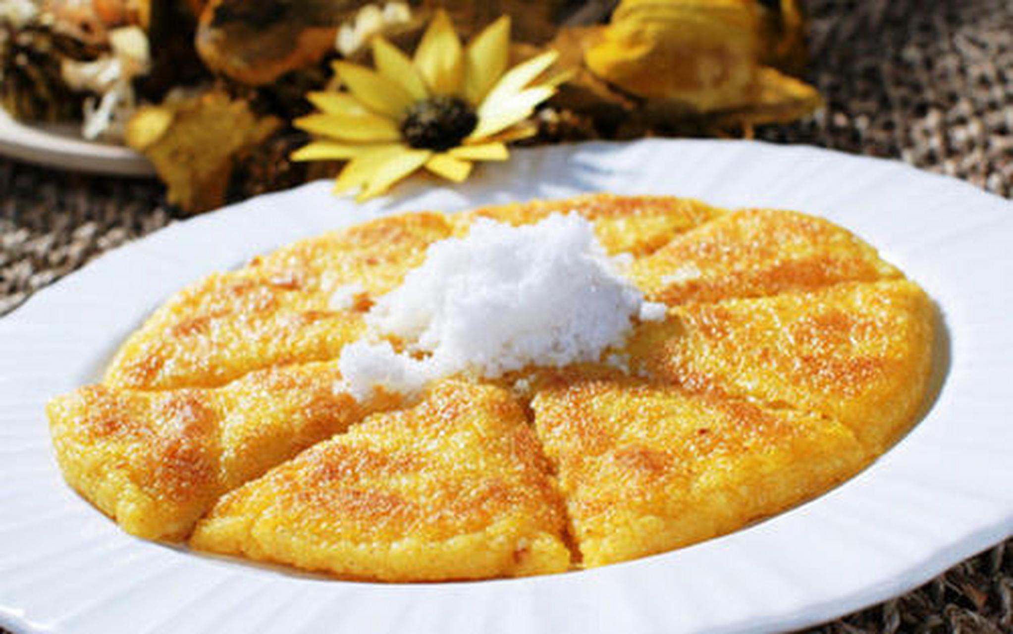 黄米蒸饭是临汾传统的风味食品.