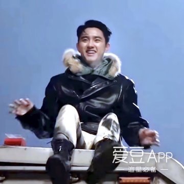 宇宙无敌可爱小甜豆,小时候就已经是榨汁笑容