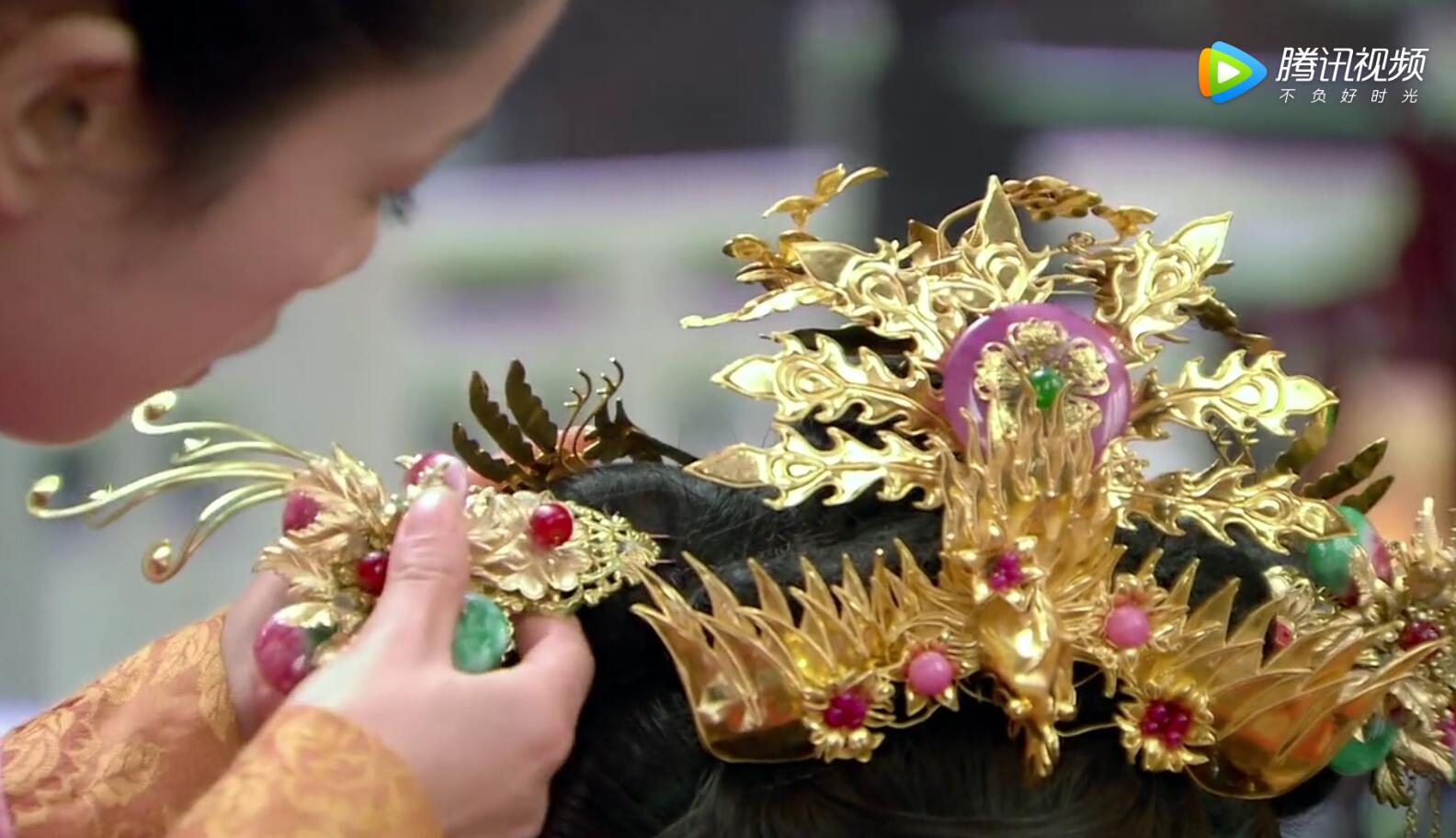 凤钗怎么戴才好看?华妃成典范,芈茵成蛇精,薄姬东施效颦