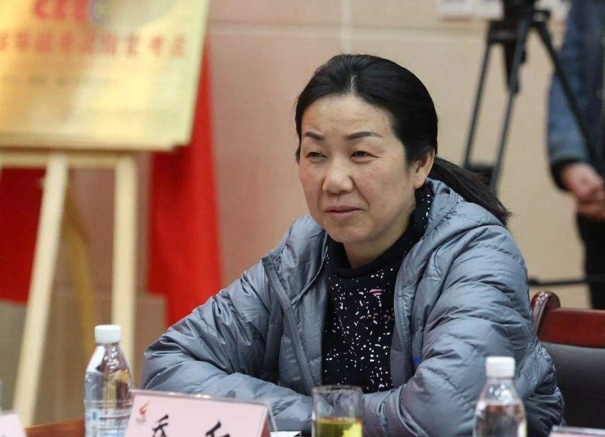 女乒的功勋球员乔红,一直被誉为千年老二,如今成为一名校长