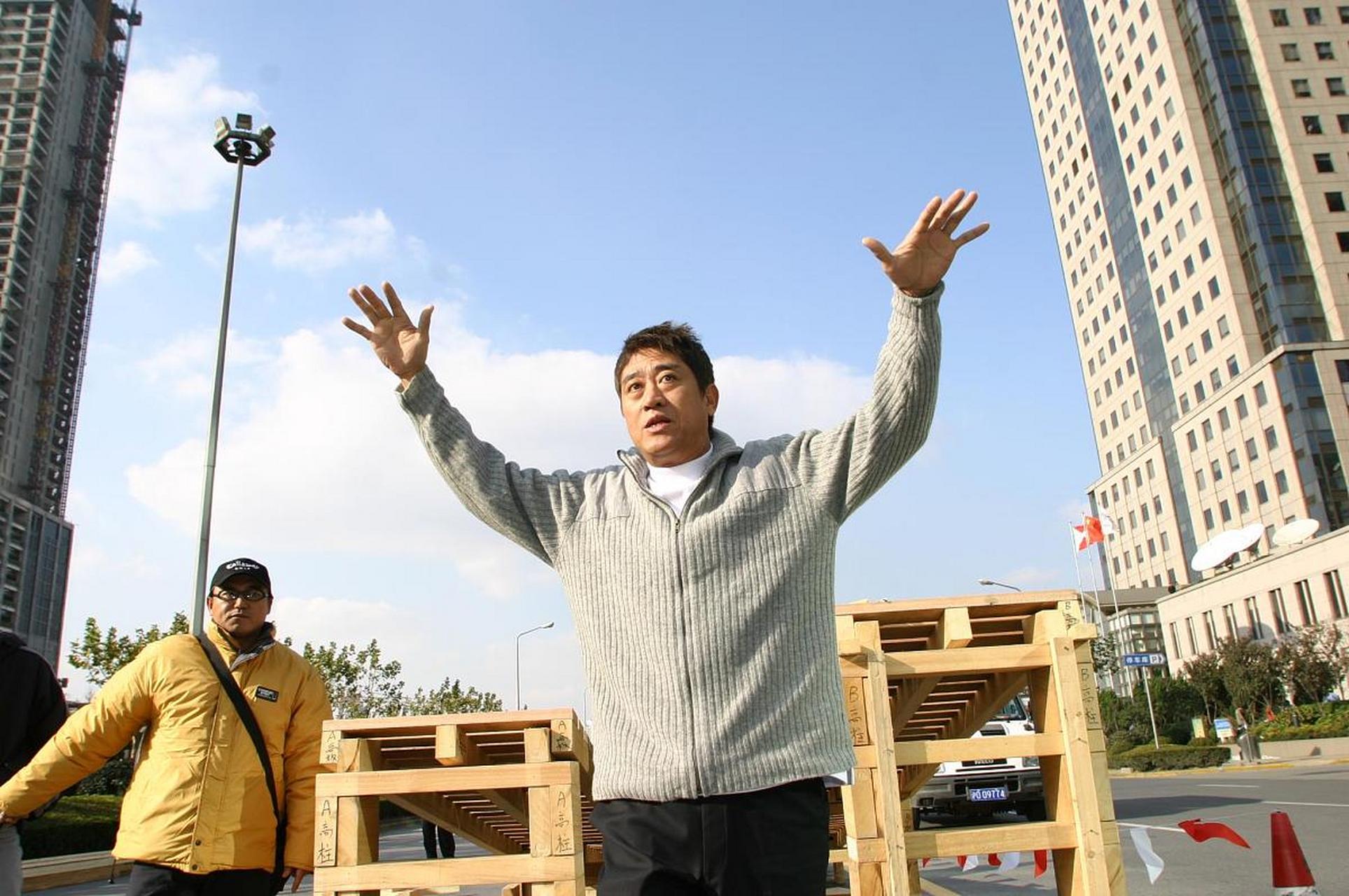 历史上的今天:1992年-柯受良宣布将驾车飞越长城   1992年11月11日