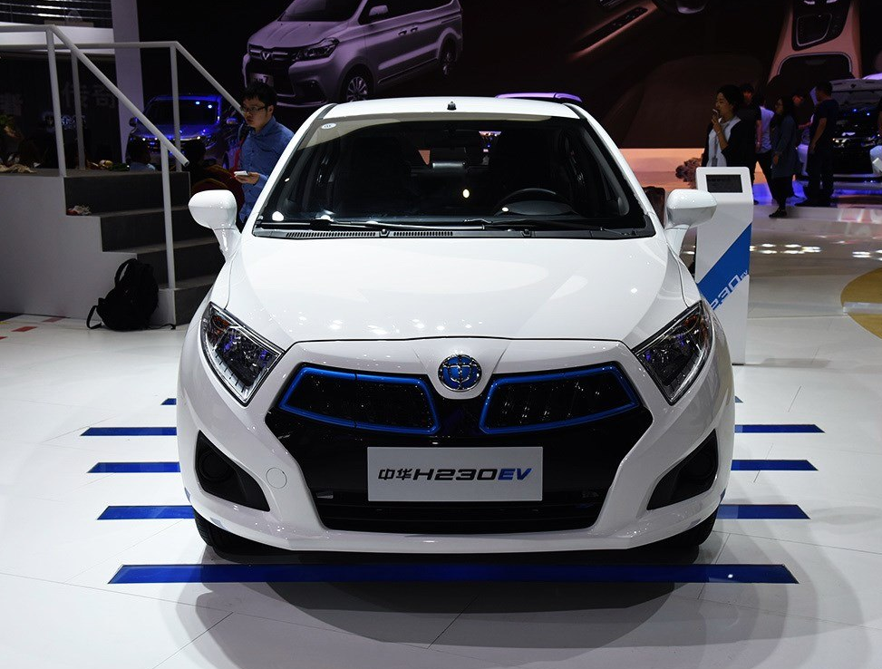 中华h230ev,整体造型非常出色,简约大气非常耐看