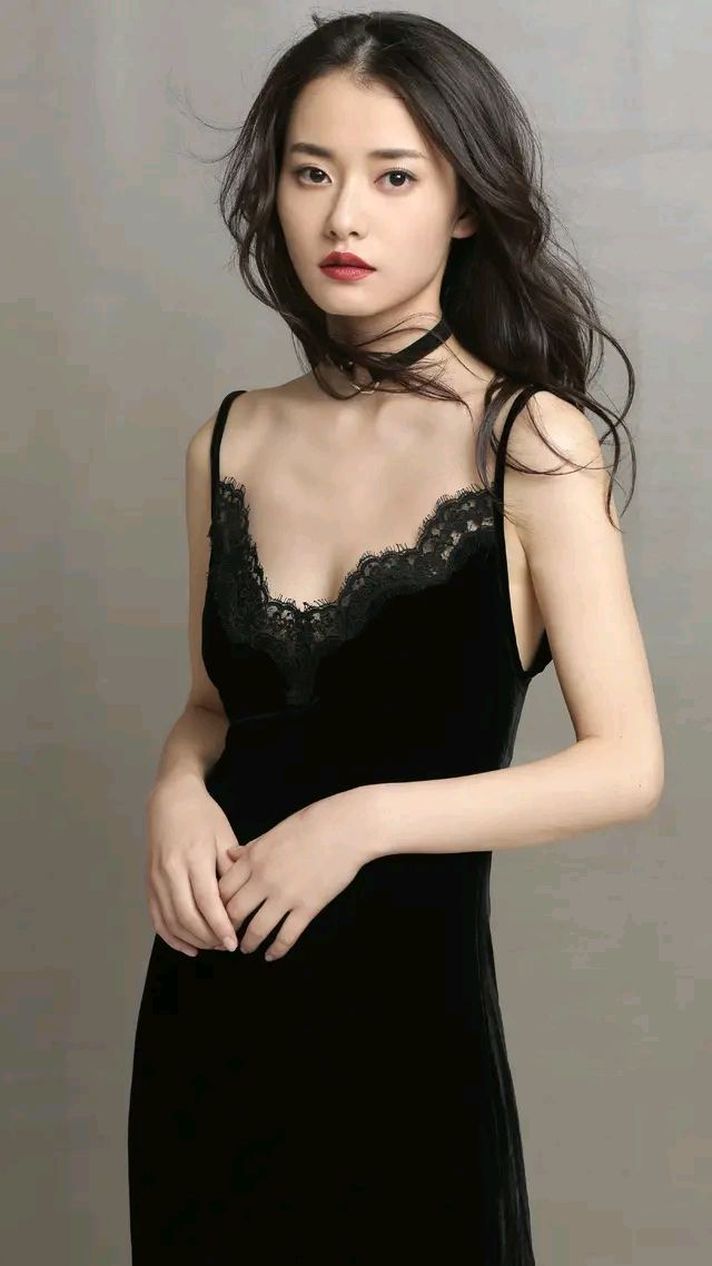 柴碧云美图,冰肌玉骨,婷婷玉立!