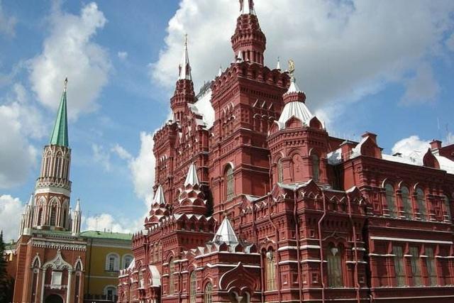 欧洲最大的国家,全国有近一半女性单身,网友:不如嫁到中国吧