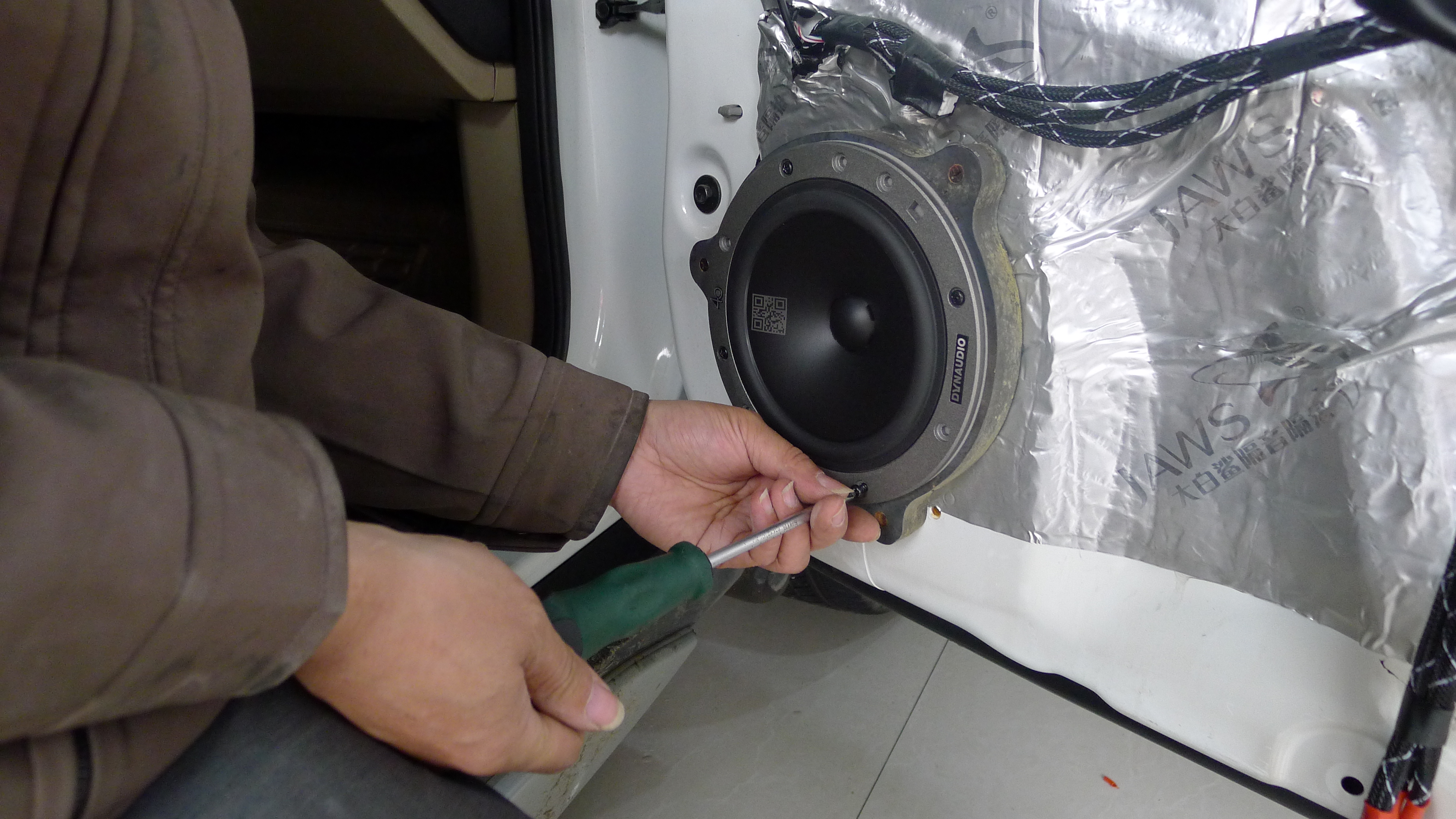 最忠实的原音呈现 日产奇骏升级丹拿四十周年特别版两分频喇叭