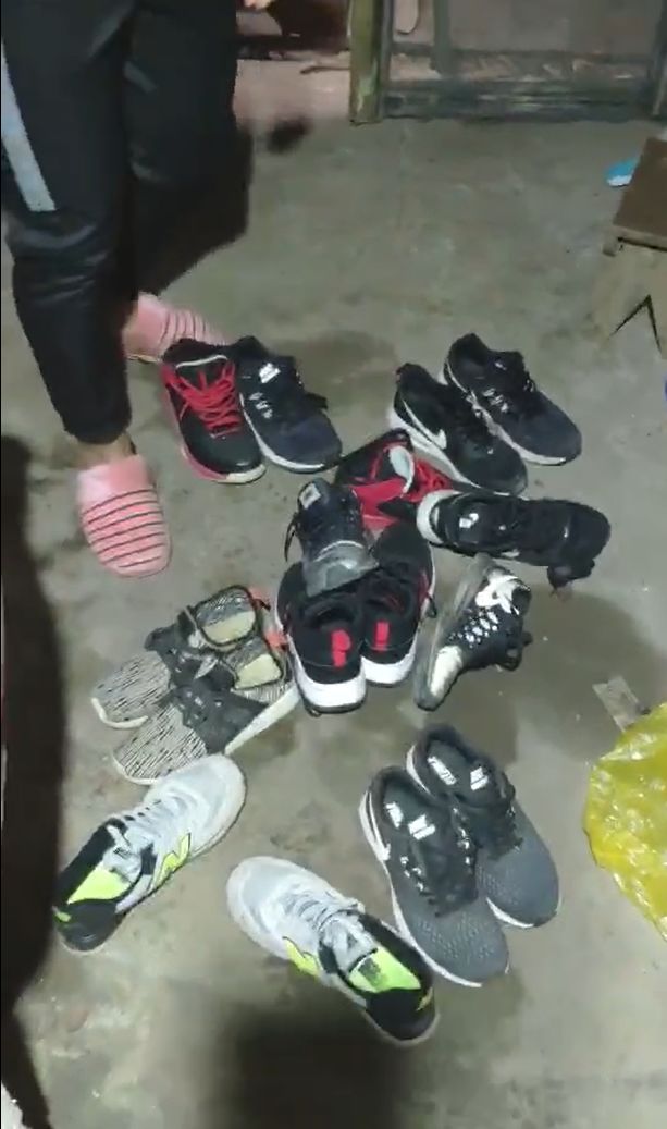 男子鞋里藏16000元私房钱被偷,报警后发现原来被老婆拿走