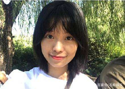 朱军性侵案庭前证据交换,弦子麦烧亲自出庭称被施压,朱军未现身 朱军性侵案庭前证据交换,弦子麦烧亲自出庭称被施压,朱军未现身