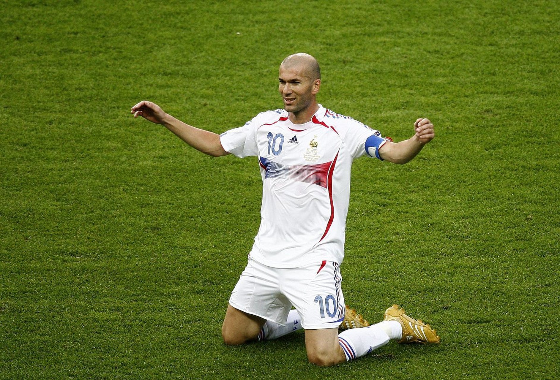 世界杯名场面:2006年世界杯决赛,齐达内头顶马特拉齐,你还记得吗?