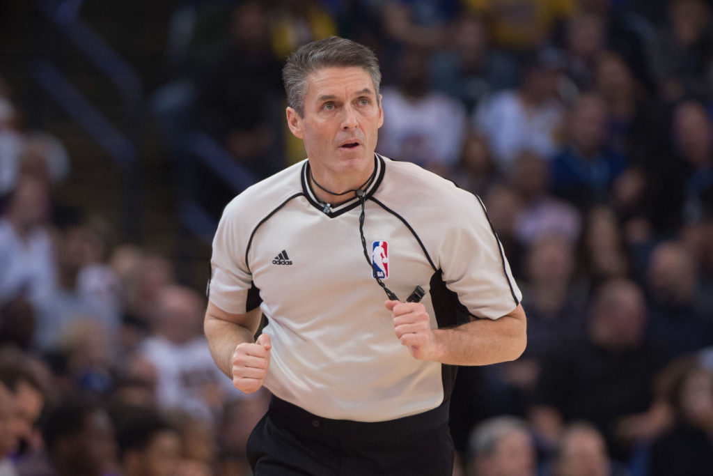 48号裁判福斯特才是火箭最大克星