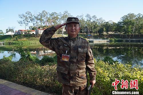 两栖坦克兵李恒昌:与海斗其乐无穷