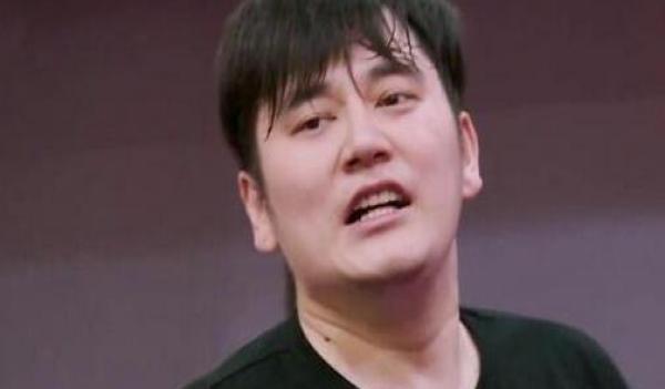 钱枫相亲尬聊 第一次见面追问女生初恋被亲妈吐槽