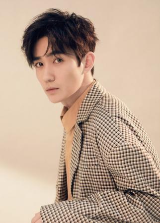 捐款100万!朱一龙获"抗疫"突出代表人物殊荣