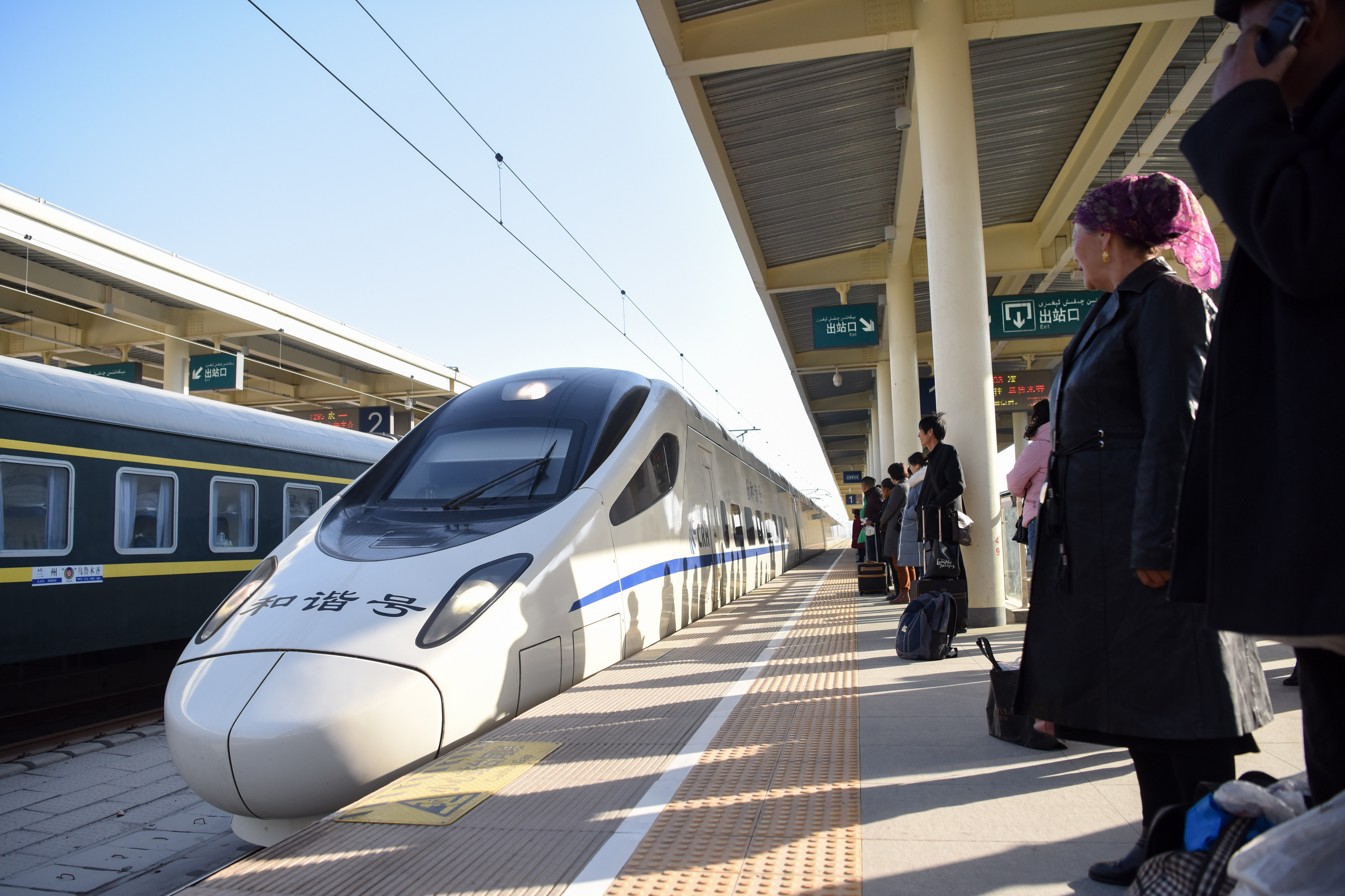 兰新高铁新疆段开通运营五周年(1)