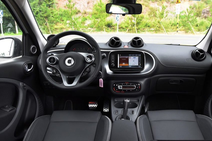 巴博斯 smart forfour车系,这样的风格你喜欢吗?