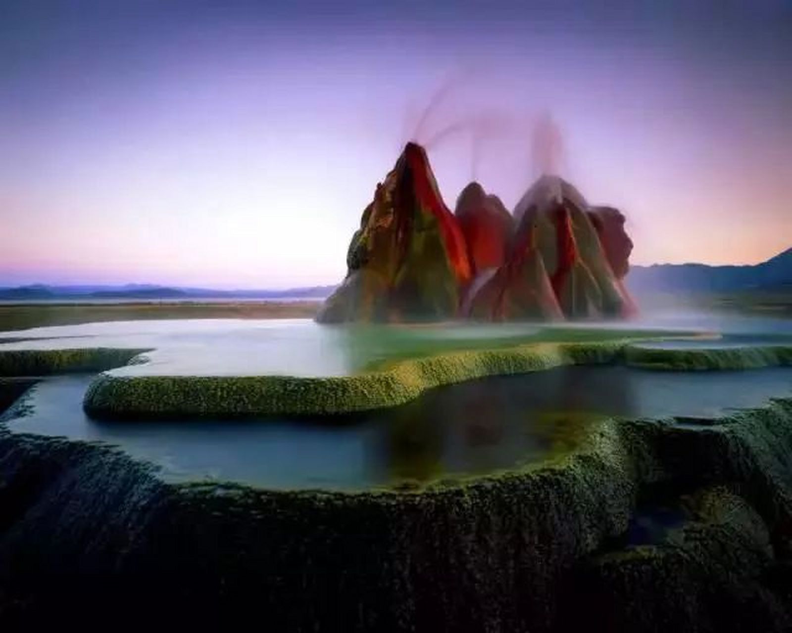 遇见美好##遇见好风景#飞翔间歇泉:在美国内华达沙漠的飞翔间歇泉