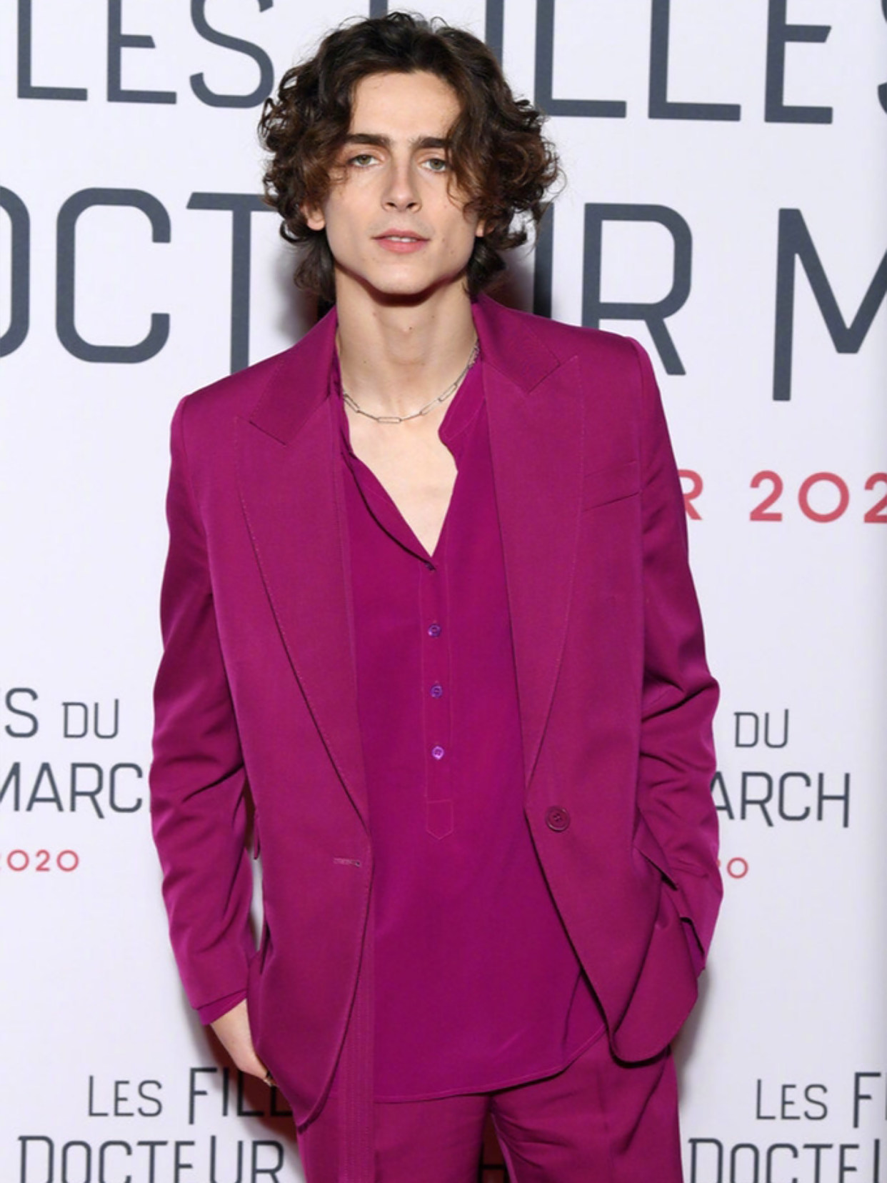 甜茶亮相奥斯卡红毯,半永久套装又上线,搭配尼龙材质更吸睛!