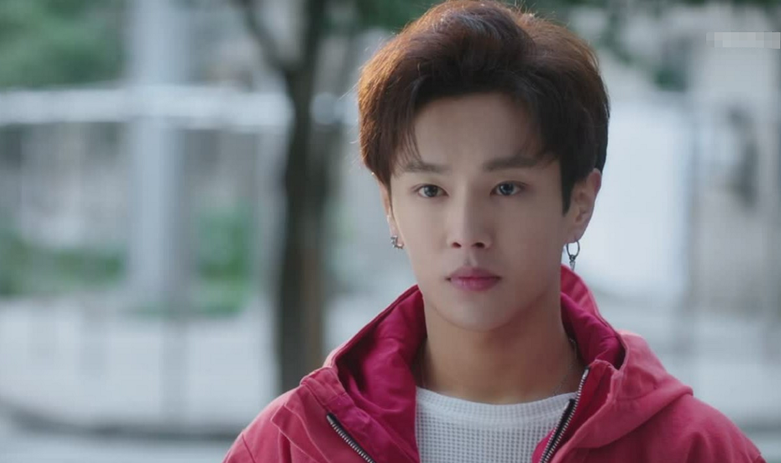 《想看你微笑》不仅有帅哥美女,更是甜蜜 轻松 治愈