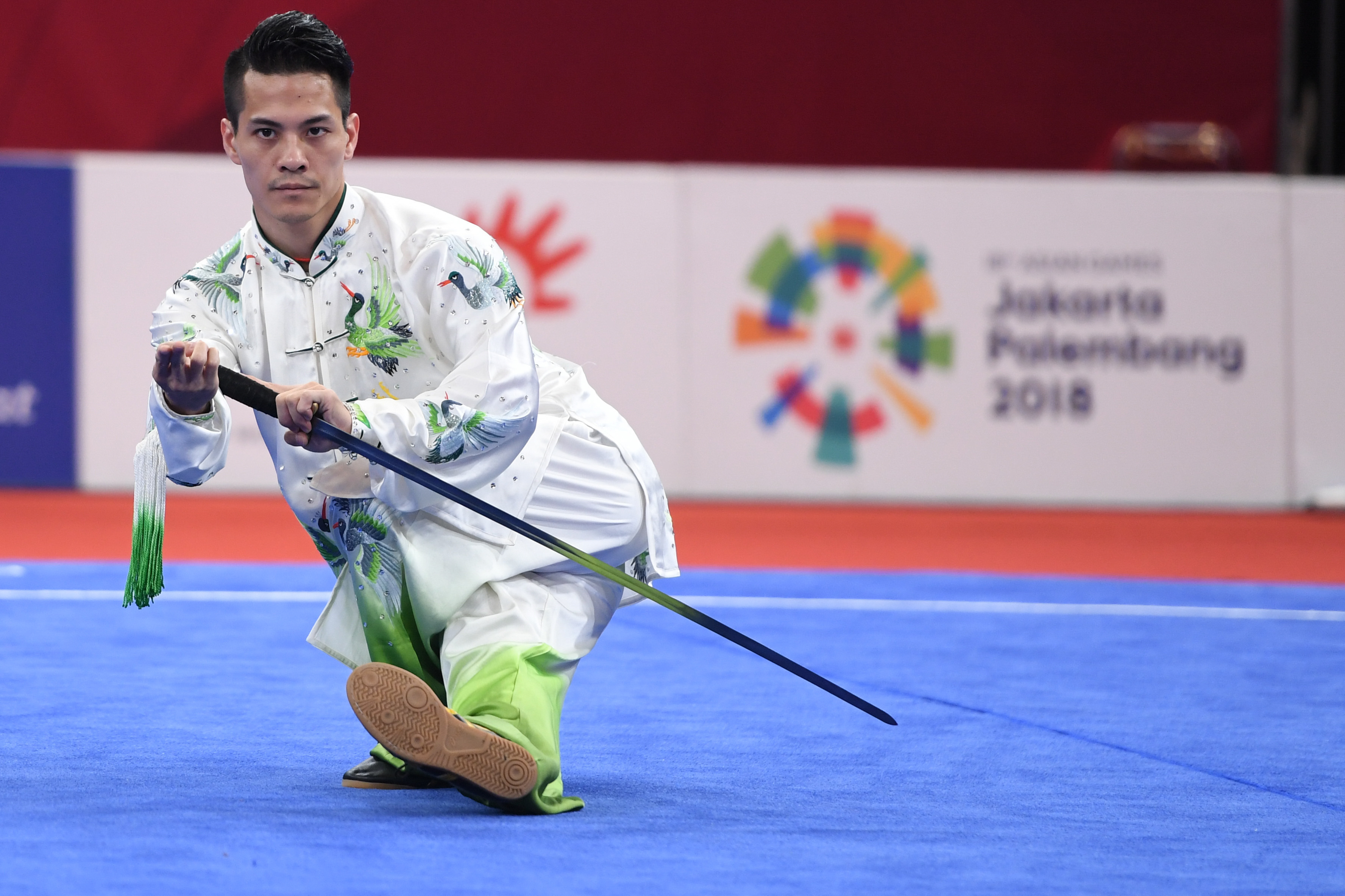 武术——男子太极拳太极剑全能:陈洲理夺冠(3)