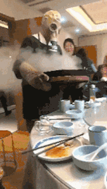 搞笑gif:小伙子能看懂美女的花式告白么,数学公式了解