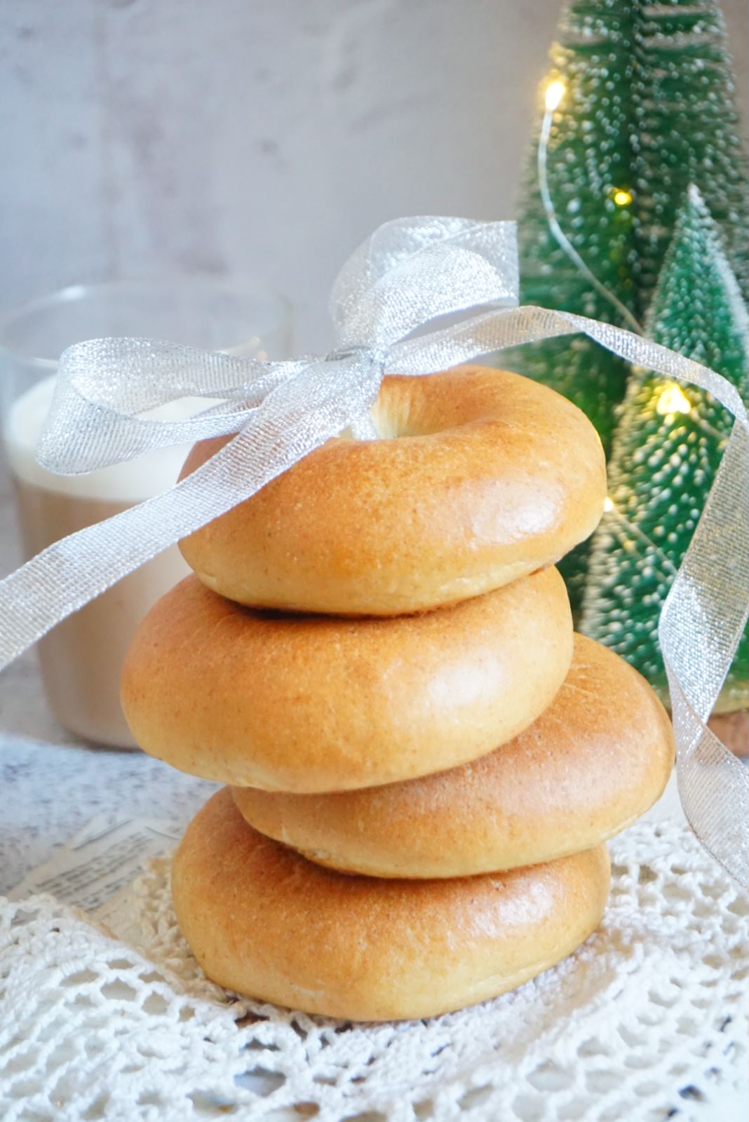 低脂低糖的贝果面包早餐吃完不长肉,一次发酵特简单,用它做更香