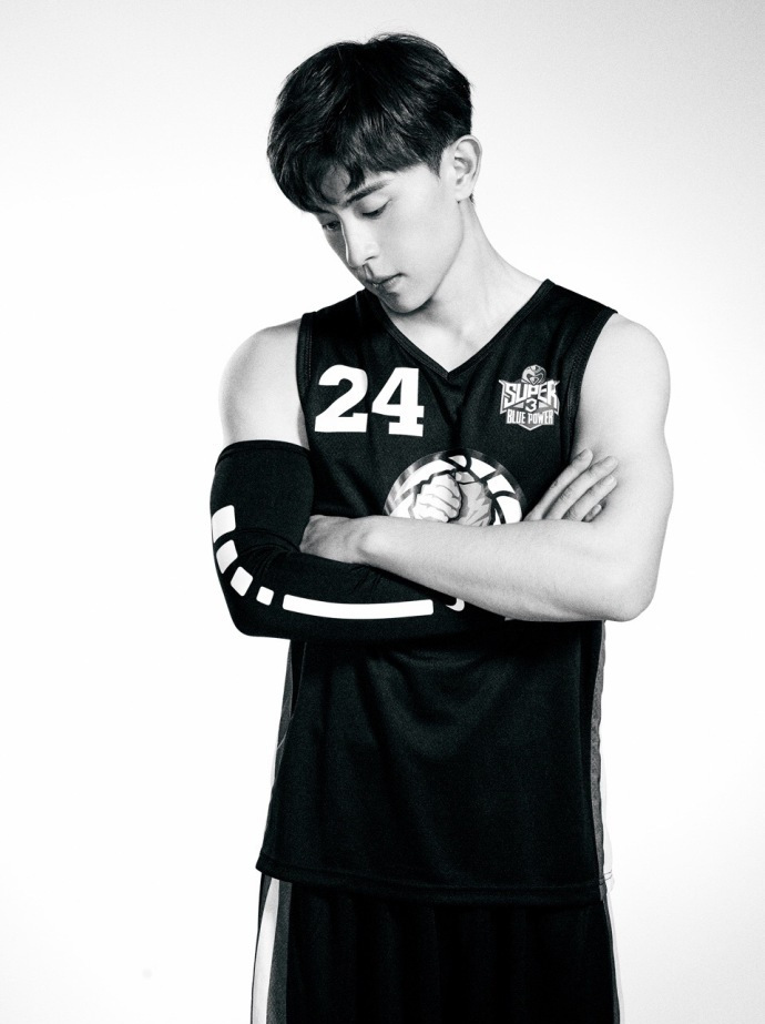 今日献给打球超级帅的你,篮球伦.