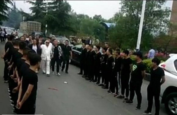 山西"高调出狱"程幼泽案明日二审宣判 此前一审获刑5年