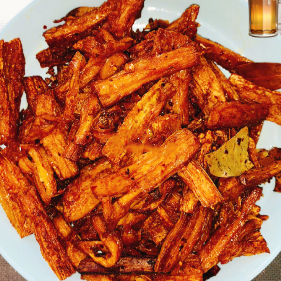 教你用腐竹做辣条,看一遍就能学会,再也不用买垃圾食品了!