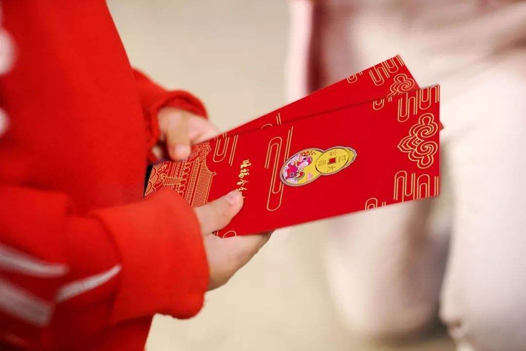 表姊小孩讨红包,600红包会不会太吝啬?28岁单身女好苦恼