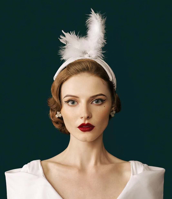 学会这款欧美复古妆,让你做轻熟美人