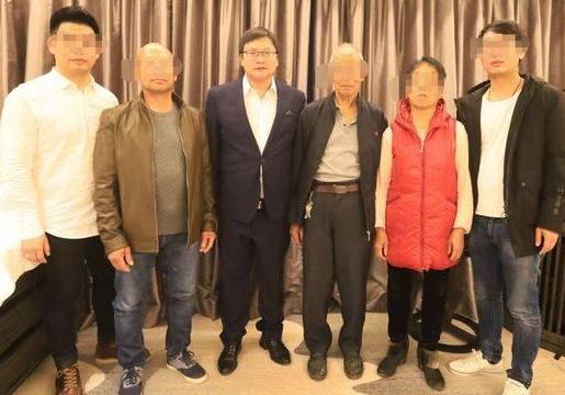 福州焚尸案10年疑云,18岁少年遇害,嫌犯判死缓改无罪,案件重启