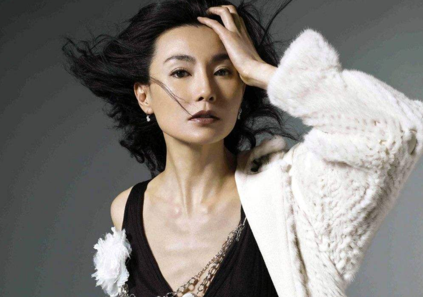 风情万种的女神张曼玉,她对爱情非常真挚,如今却依旧单身!