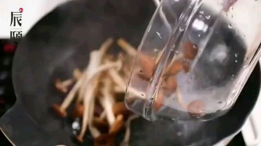 茶树菇炒肉片喜欢的扣我