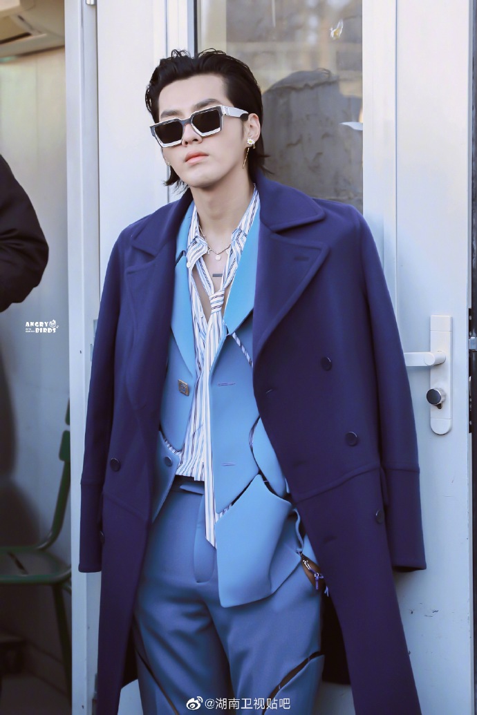 学着过年# #鼠年新愿# 我想骂人了 lv总裁首富