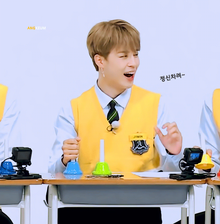 胜负欲超强的智旻 跑弹中艺能感爆发啦