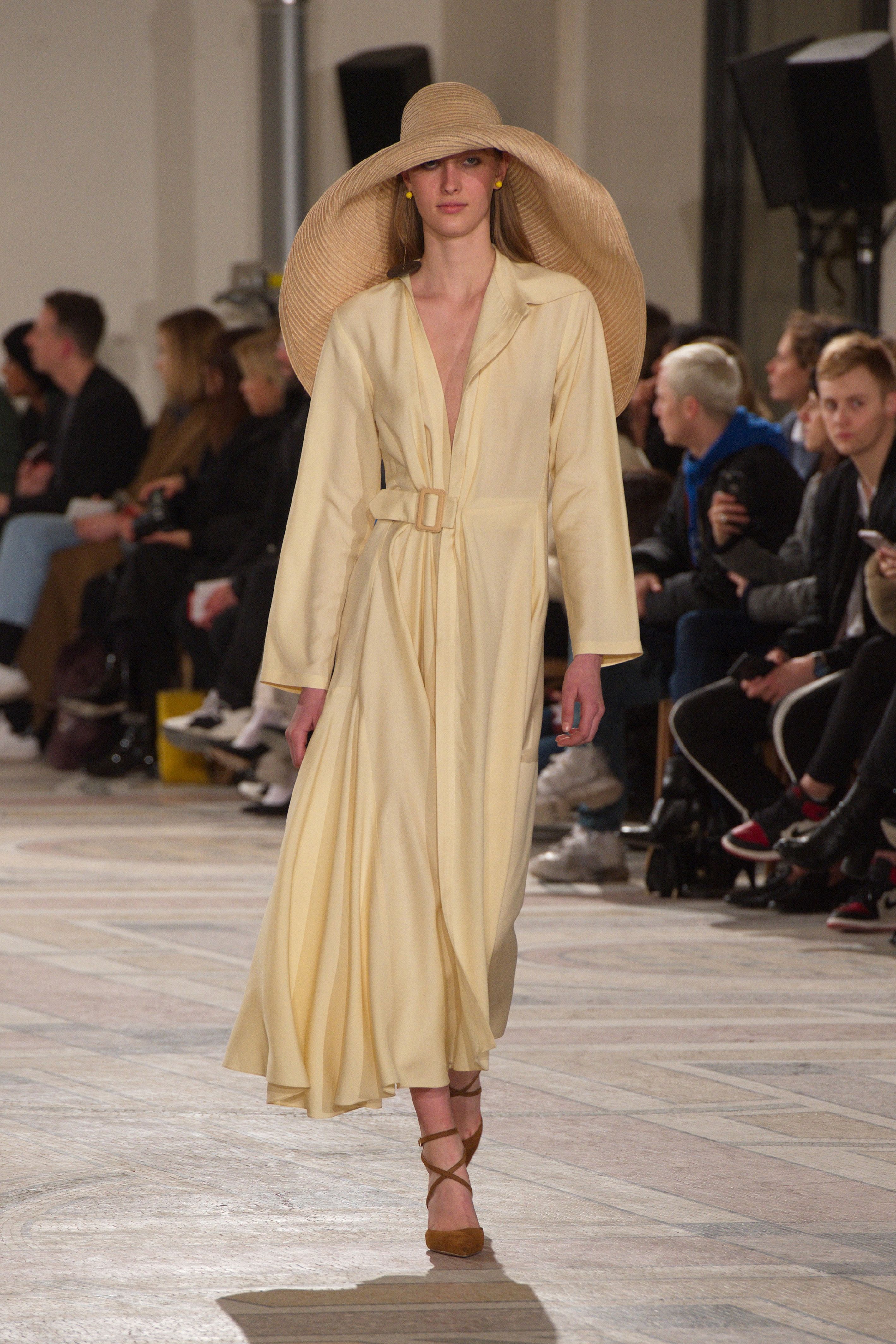 [26](外代二线)巴黎时装周——jacquemus品牌时装秀