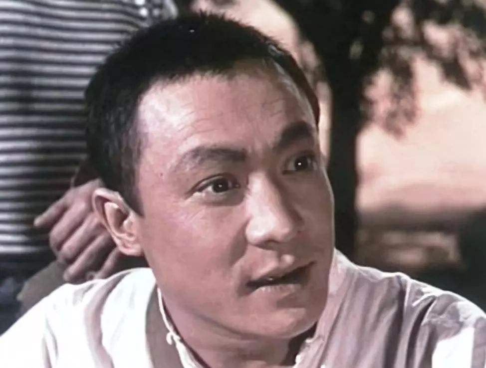 表演艺术家张连文因病去世,曾饰演过"铁人",网友:一路走好