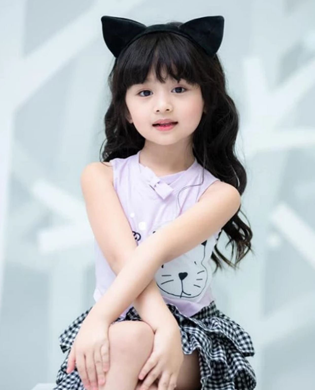 泰国6岁女孩获选美冠军,没有夸赞满满全是指责:爹妈观念偏了