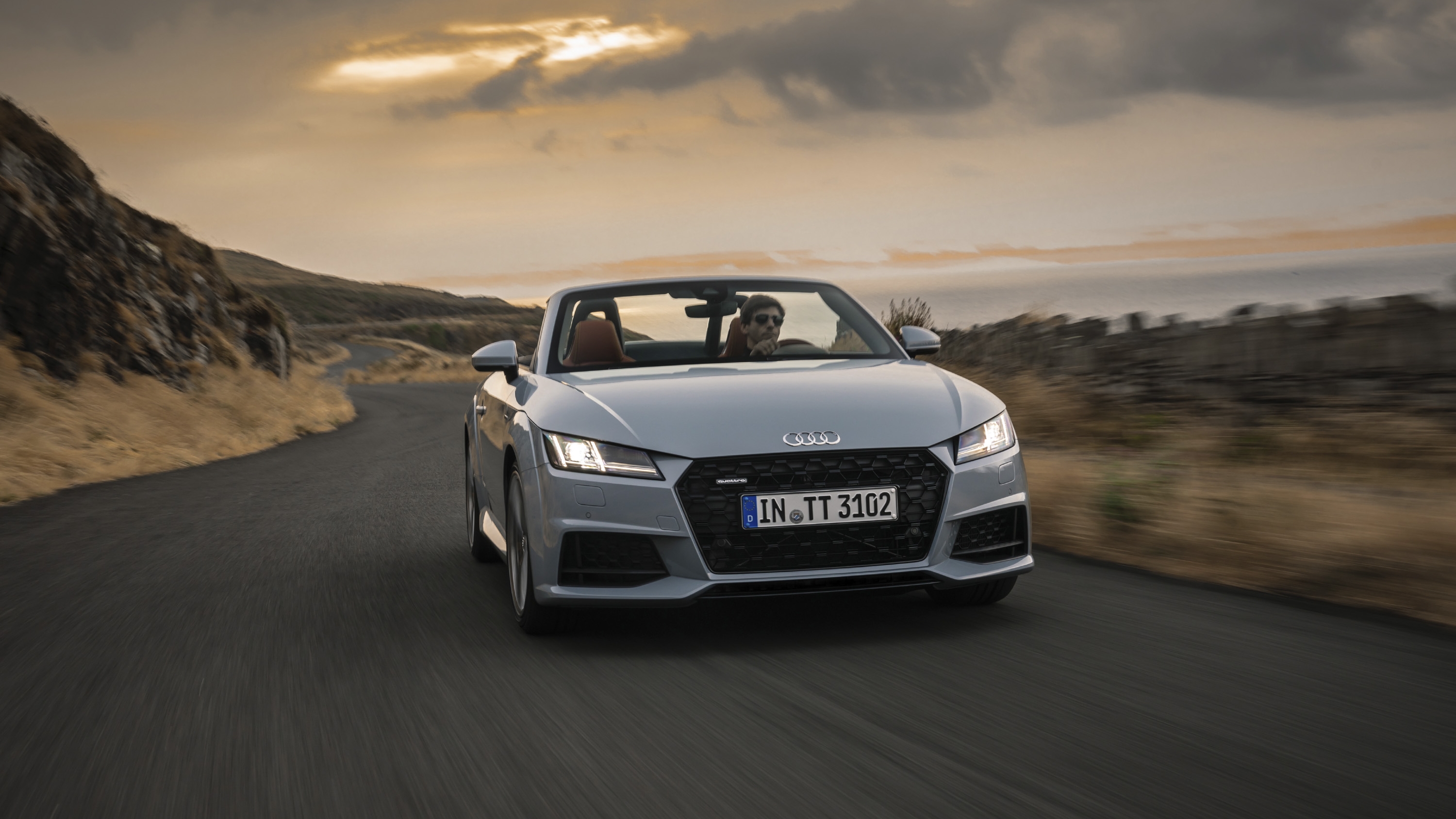 唐嫣喜爱的奥迪tt要出新款了!新车有哪些变化呢?(内饰篇)