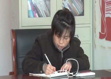 励志!绥德女孩马小娜:努力求学的样子真美