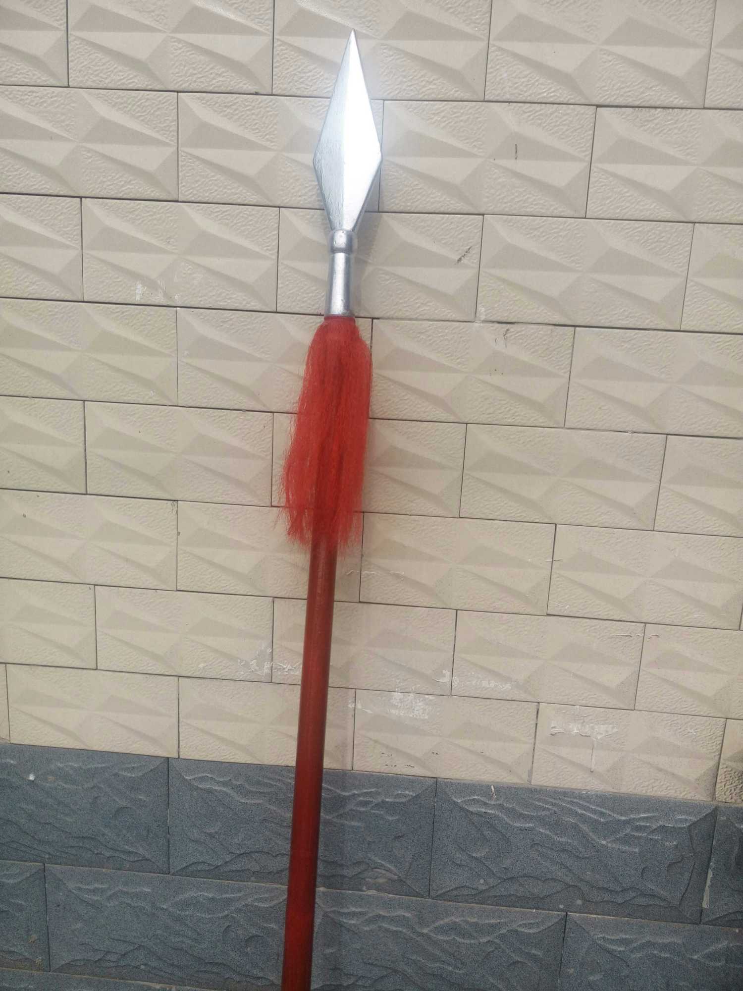 红缨枪上的红缨有何作用?等枪刺进敌人身体时,它的作用就出来了