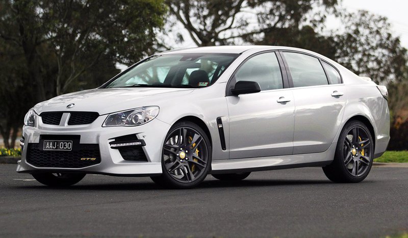 汽车:霍顿gts,后座宽敞舒适,是一款适合旅行的车!