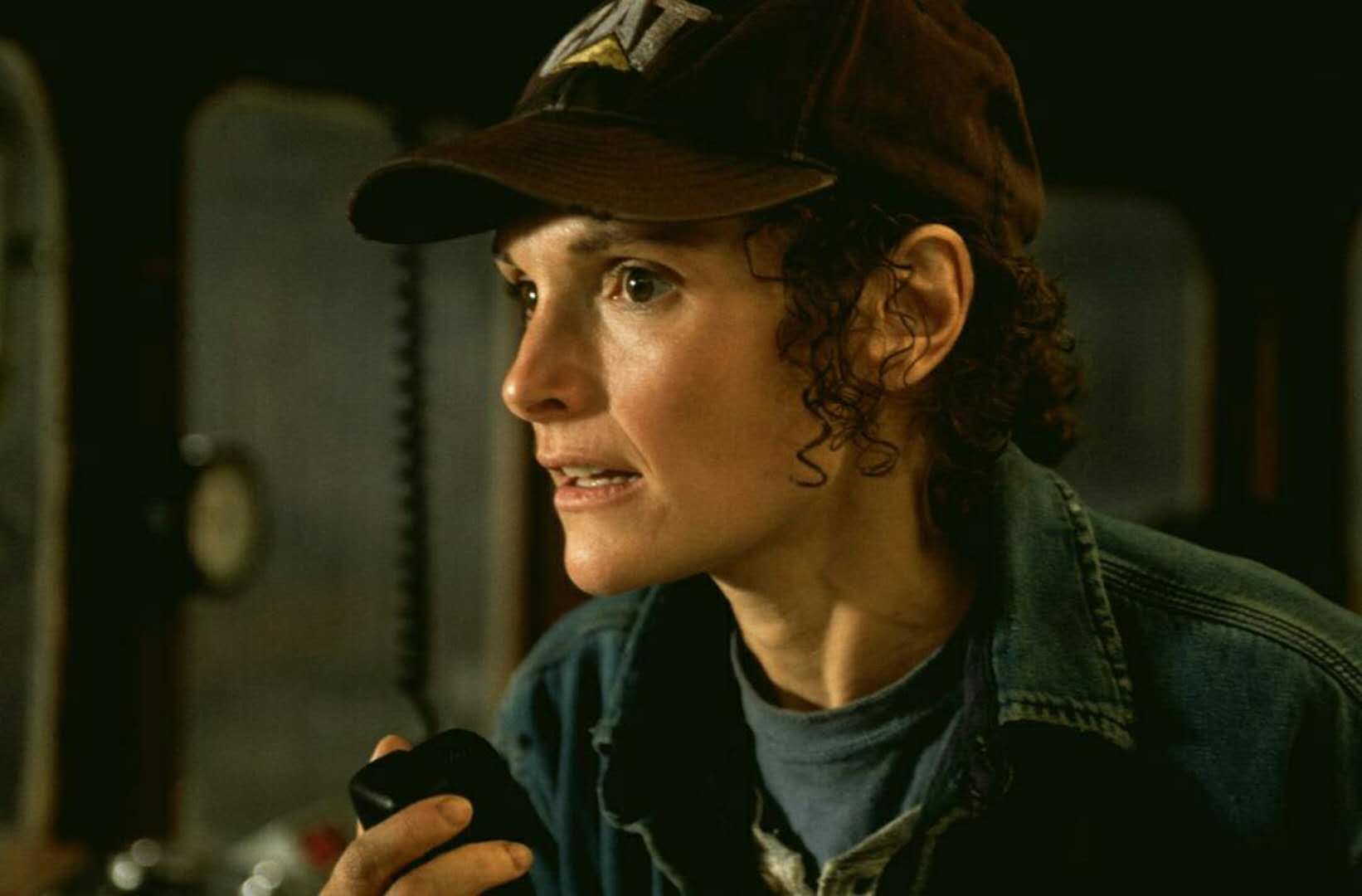 《完美风暴》一群既愚蠢又英勇的男人蛮刺激的,喜欢这种海难片