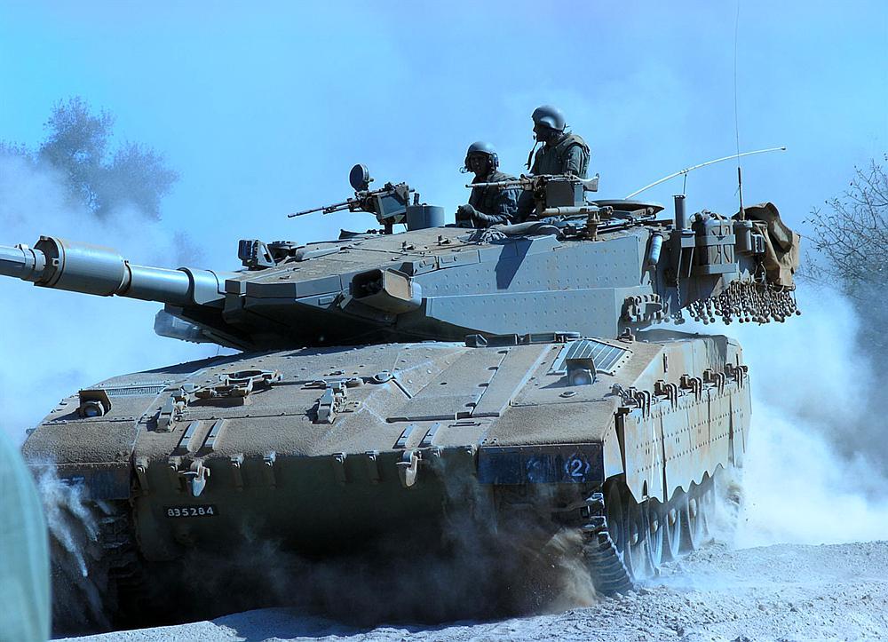 以色列梅卡瓦坦克,用胶合板做复合装甲,在实战中摸爬滚打